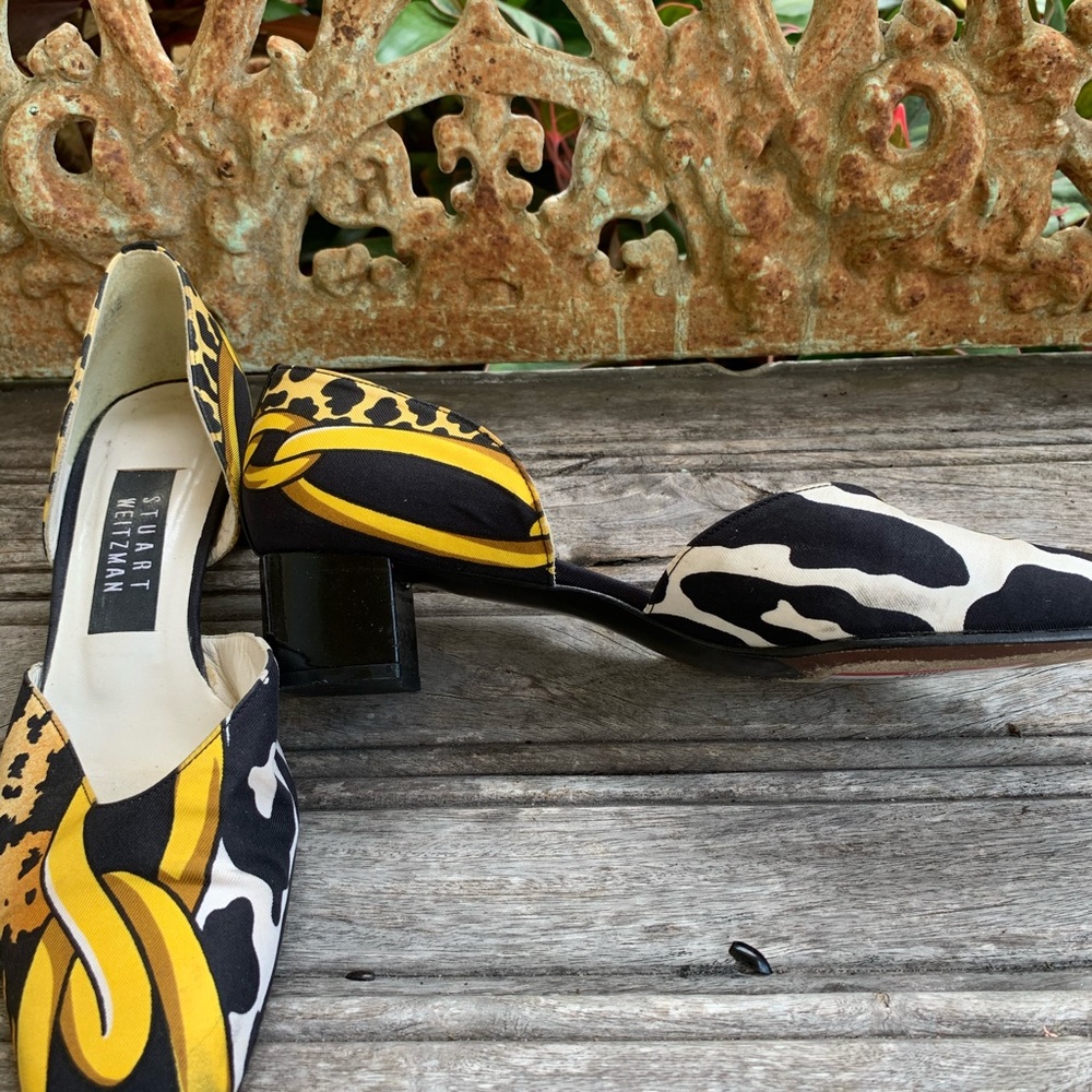 Stuart Weitzman Hold Link Shoes - Picture 3 of 10